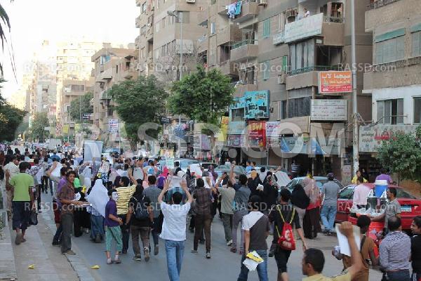 تظاهرة بالجيزة تحت شعار “غزة وسوريا ورابعة اخوات”