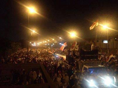 حشود مؤيده لمرسي تتوجه صوب القنصلية الأمريكية بالاسكندرية