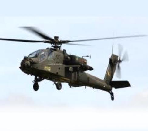 “أباتشي” تطارد مهاجمي معسكر “الساحة” برفح