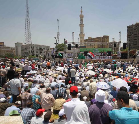 منصة رابعة تعلن انطلاق مسيرة إلى «الحرس الجمهوري»