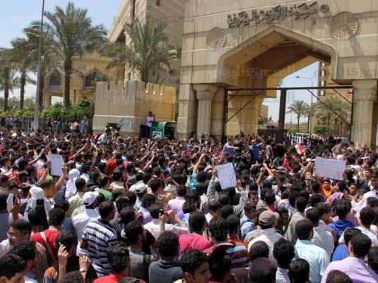 إفطار جماعى  لطلاب الأزهر بميدان رابعة