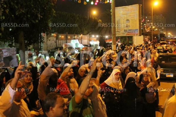 وقفة احتجاجية لأهالي البيطاش رفضا للانقلاب العسكري