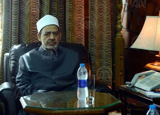 الإمارات تكرم شيخ الأزهر بجائزة “الشخصية الإسلامية “