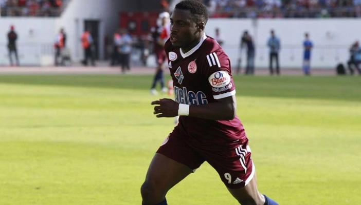 وليد صلاح الدين لـ”رصد”: تقارير الأهلي تنفي إصابة “ايفونا” بفيروس”c”