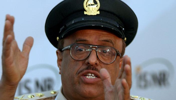 “خلفان” يهاجم السعودية.. ونشطاء المملكة: لم نتحدث عن دحلان