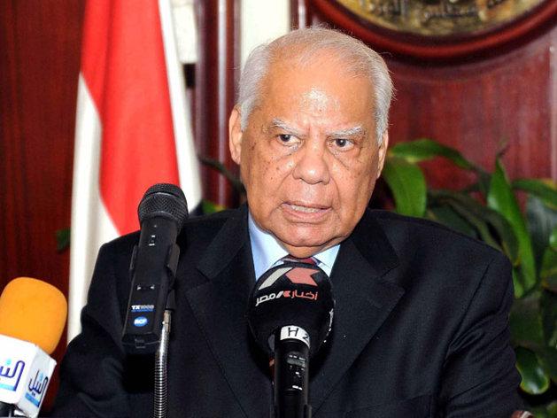 حكومة الفقر .. “من النهارده مفيش علاوة”