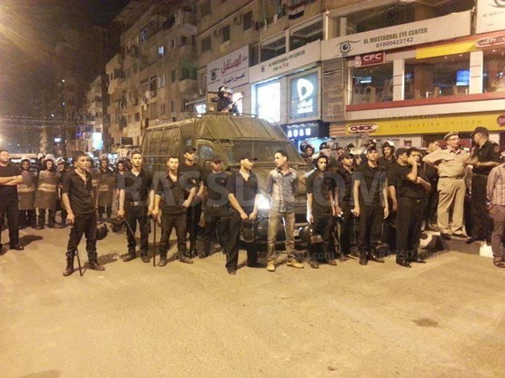 الأمن يمنع مسيرة مؤيدة لمرسي بالمنصورة