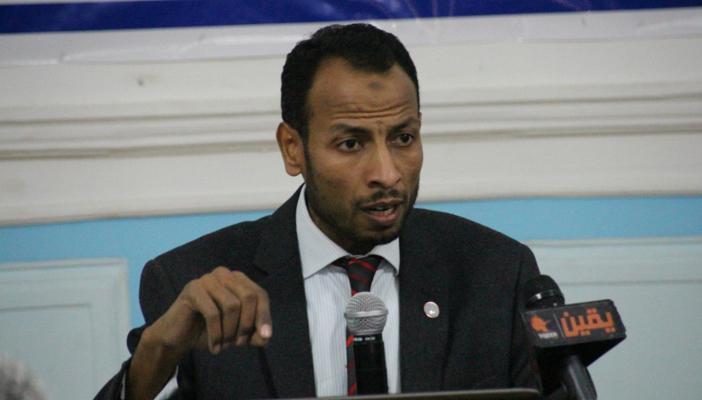 إدانات حقوقية لاعتقال نقيب الإعلام الإلكتروني