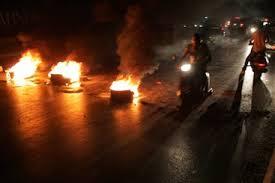 مجهولون يقطعون طريق مصر أسوان بالقرب من قنا