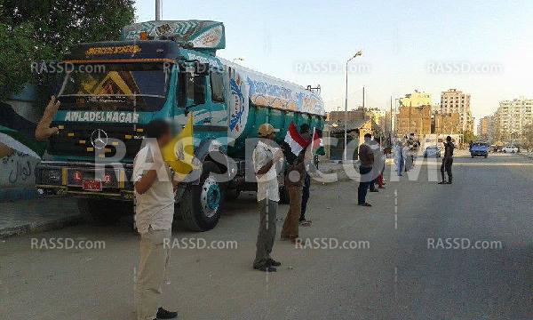 سلسلة بشرية للتحالف الوطني بالسويس