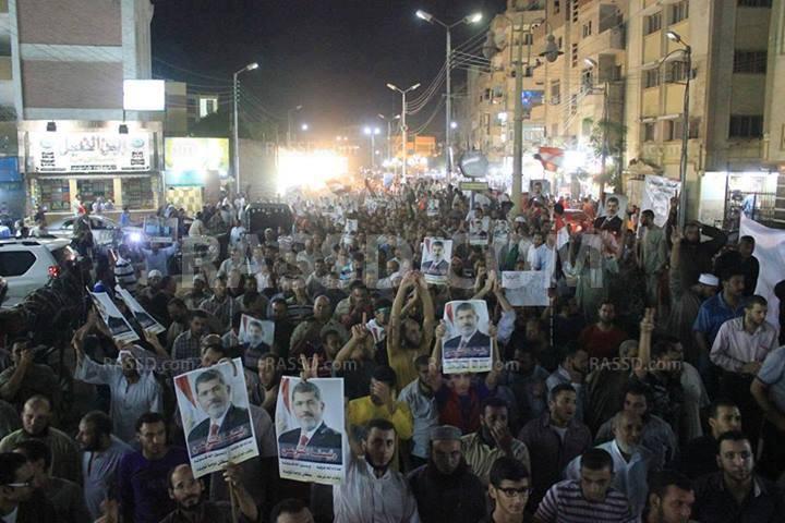 الآلاف في مسيرة بسوهاج لرفض خطاب “السيسي”