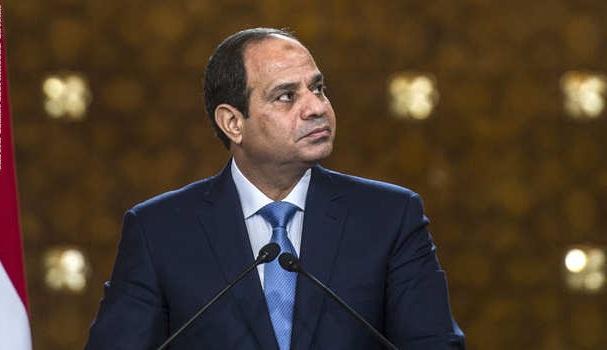 خبراء: 4 أسباب تعجل بنهاية حكم السيسي