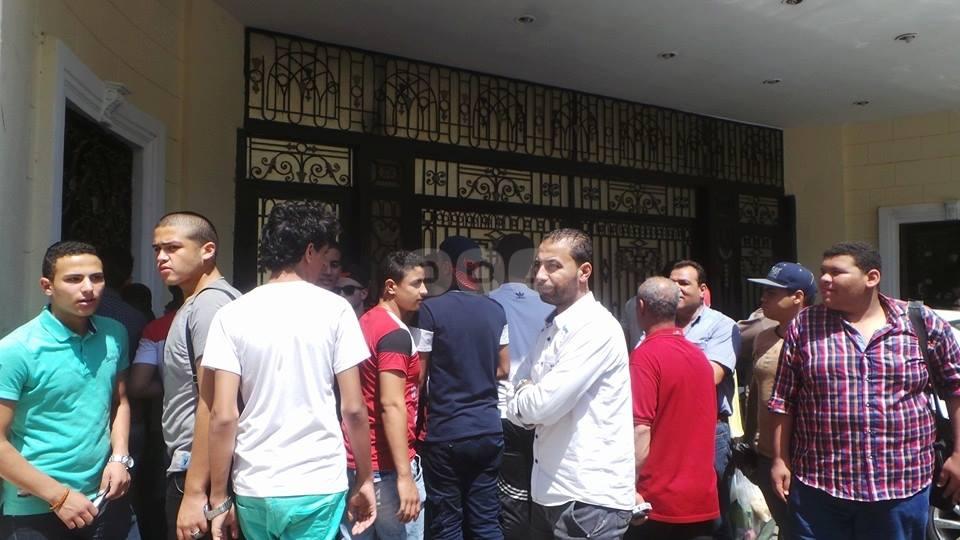بالصور.. وقفة لطلاب سمنود بعد إلغاء نتيجتهم في الثانوية العامة