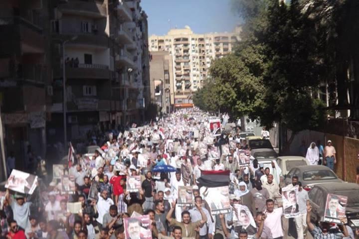 تظاهر مئات الآلاف في أسيوط و‏سوهاج رفضا للانقلاب