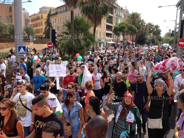 رغم قرار منع المظاهرات.. تظاهرة تضامنية مع “غزة” في “فرنسا”