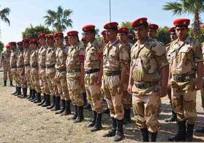 الانقلاب يتسبب في إهانة البدلة العسكرية وتحطيم إرث الجيش