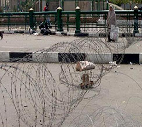 إغلاق ميدان التحرير رغم عدم تواجد معتصمين بحماية الجيش والشرطة