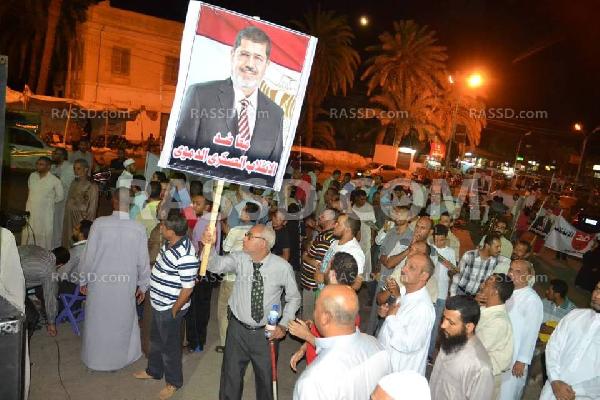 المظاهرات مستمرة بالخارجة ضد مجازر الانقلابيين