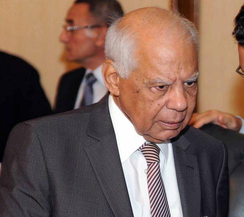 حكومة الانقلاب تلغي العمل بقانون التأمينات الاجتماعية والمعاشات