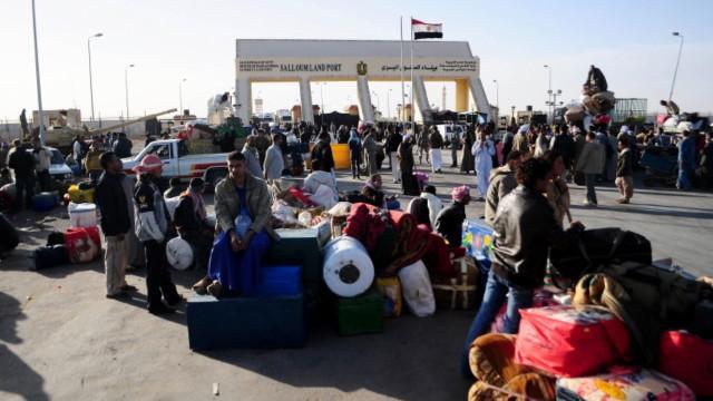 المصريون في “ليبيا” .. رحلة البحث عن “الموت”