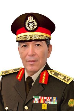 إصابة رئيس أركان قوات الدفاع الجوي في حادث سير بطريق الإسماعيلية