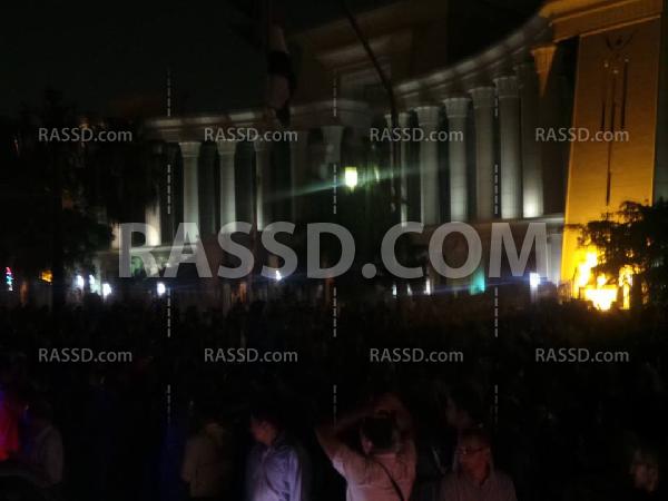 وقفة لمؤيدى الشرعية أمام المحكمه الدستورية