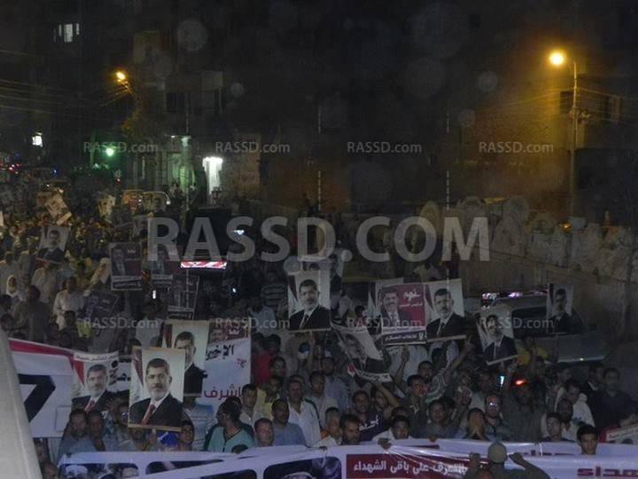 مسيرات حاشدة تجوب شوارع الفيوم دعماً للشرعية