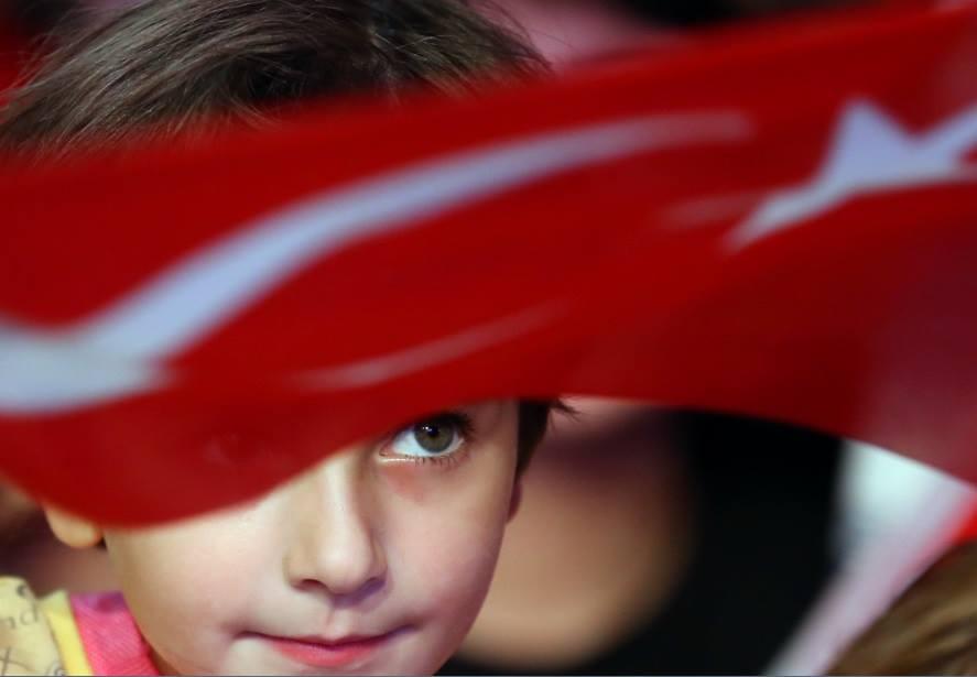 بالصور.. لليوم الـ 17.. الشعب التركي يواصل نضاله لـ”صون الديموقراطية”