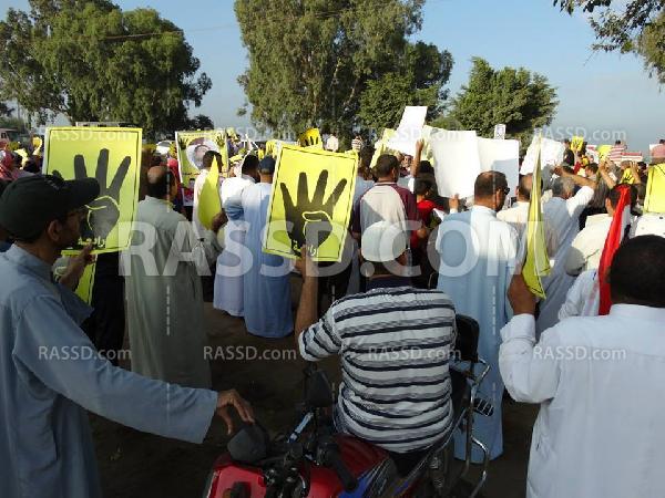 وقفة علي طريق “فاقوس-الصالحية” بـ”الشرقية” دعماً لـ”غزة”