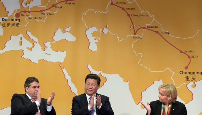 بالفيديو.. الصين تستغني عن قناة السويس وتدشن قطارًا بطول 11 ألف كم