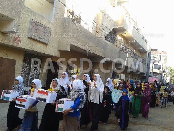 مسيرة نسائية تجوب شوارع قرية “الأعلام” بـ”الفيوم”