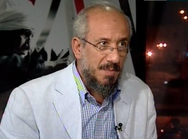 القدوسي: “عمرو موسى” نذير شر منذ بدء الانقلاب