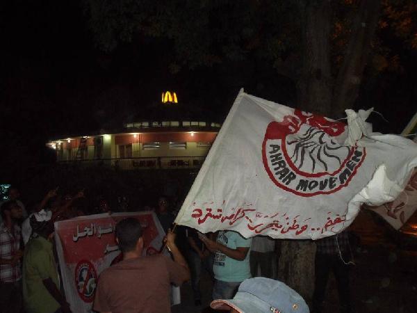 “أحرار” تنظم مظاهرة حاشدة ضد العسكر والإخوان بأسوان