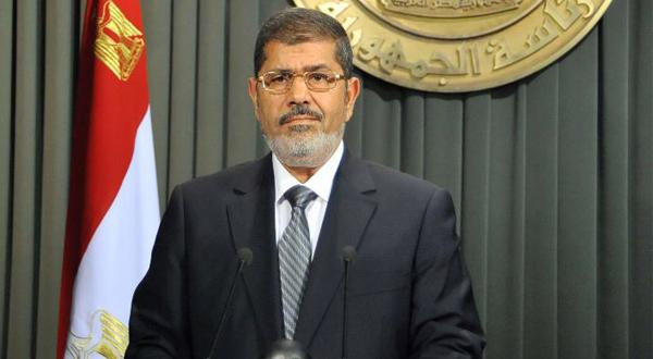 بوسطن جلوب: اتهام مرسي بالتخابر مع حماس وأمريكا كوميديا