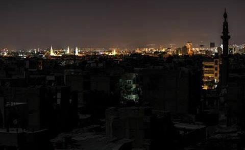 إغلاق مصانع النسيج والملابس بالمحلة لانقطاع الكهرباء أمس