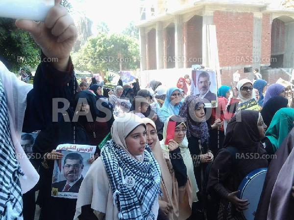 مسيرة في “أبو حماد” بالشرقية لـ”نساء ضد الانقلاب”