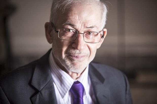 إبراهيم منير ينفي توليه مهام مرشد الإخوان