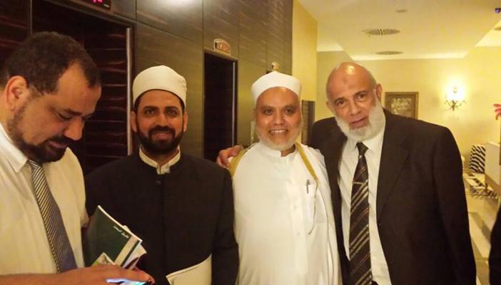 بعد أزمة تكفير السيسي.. بالصور تصالح “غنيم” و”تليمة”