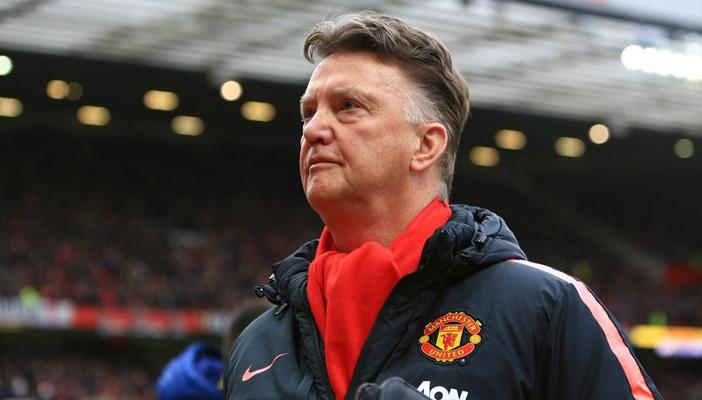 “فان جال” ينفي وجود نية للتعاقد مع مهاجم جديد