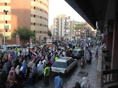 مسيرة بأسيوط لرفض الانقلاب وتأييدا للشرعية