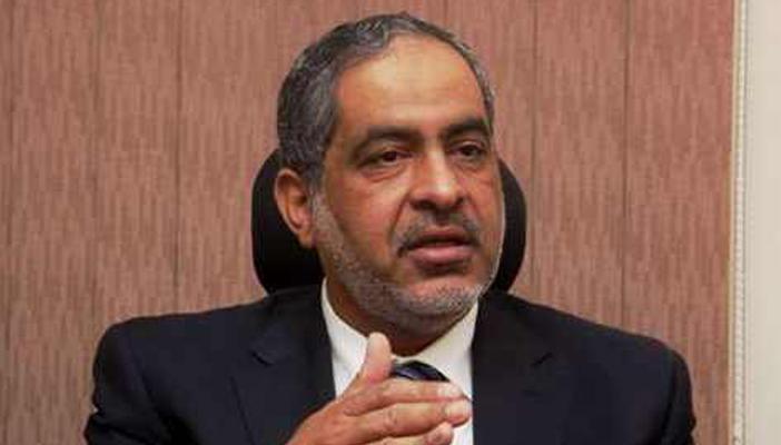 نجل أبو العلا ماضي: في انتظار خروجه خلال ساعات