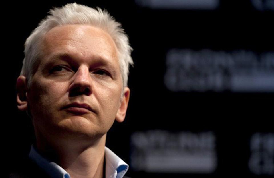 الخارجية الإكوادورية تُعلن استجواب مؤسس ويكيليكس خلال الأسابيع المقبلة