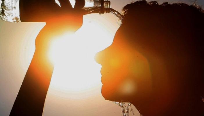 بالفيديو.. الأرصاد: موجة حارة أخرى تضرب مصر