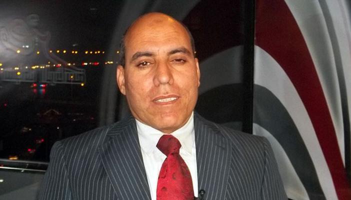 المرصد العربي لحرية الإعلام يدين اقتحام الأمن لمنزل الكاتب قطب العربي