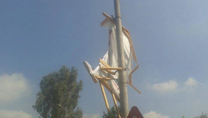 تمزيق 30 لافتة لمستشفى “25 يناير” الخيري بالشرقية