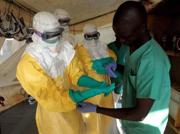 خبير: «ايبولا» قد يصل مصر