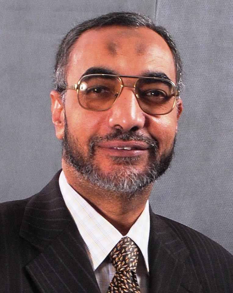 مداهمة منزل  أمين حزب الحرية و العدالة بأسيوط