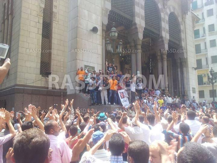 امتلاء مسجد السلام استعدادا لتشييع جنازة أسماء البلتاجي