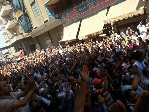 حشود “رافضي الانقلاب” تنطلق من مسجد بالوراق إلي رمسيس