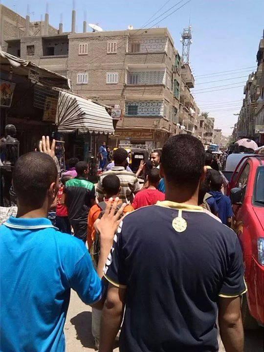 تظاهرة شبابية أمام قسم شرطة “القوصية” بأسيوط